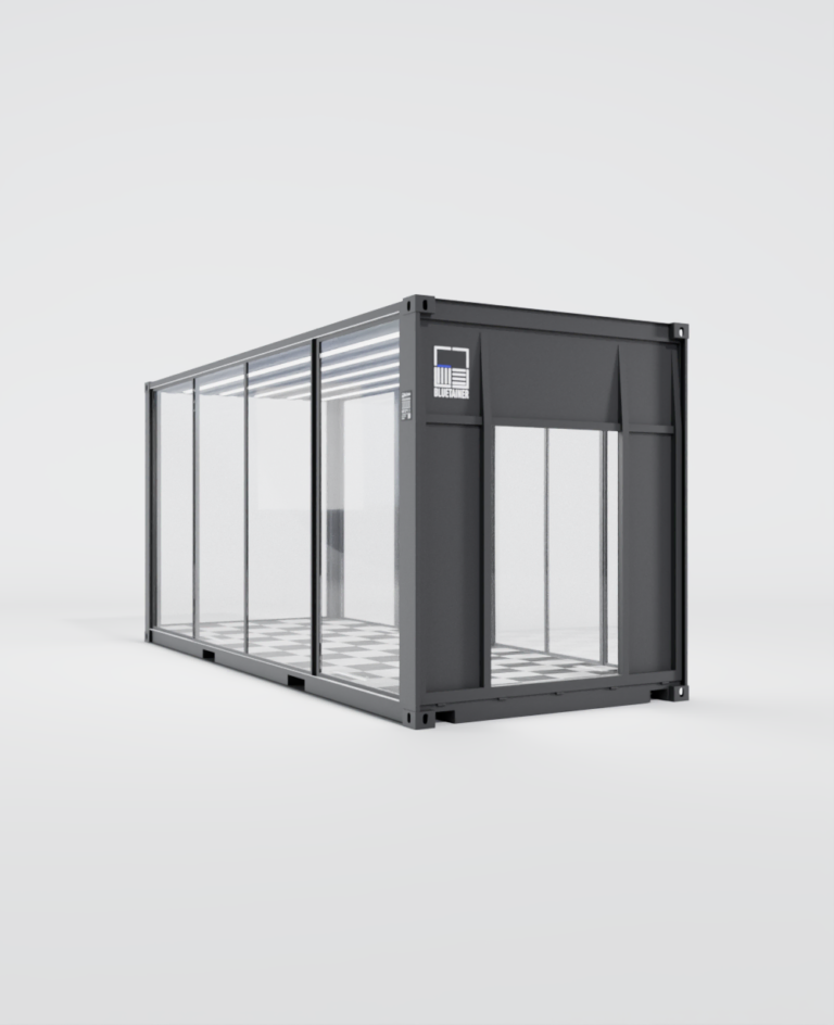 Conteneur 20 pieds HC aménagé en écrin vitré vide avec dalles de sol type garage.